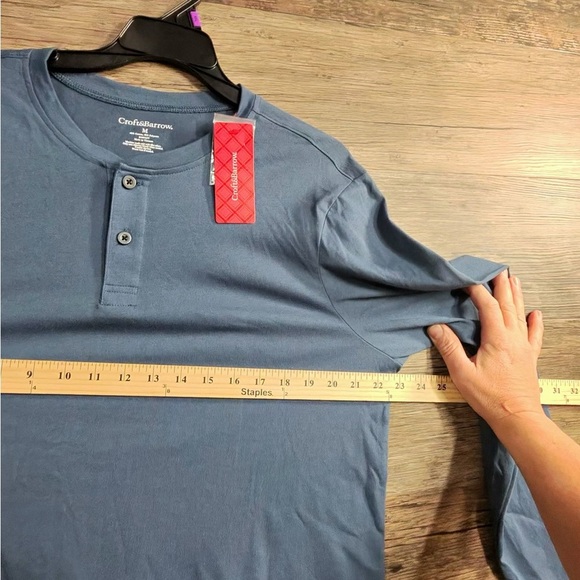 Croft & Barrow Men's Slate Blue Henley Long Sleeve Shirt - Picture 3 of 8